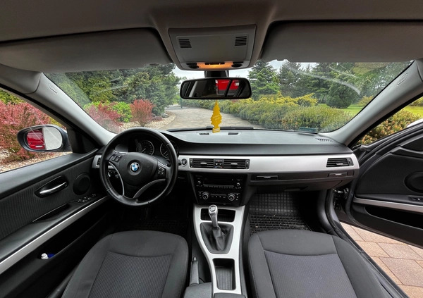 BMW Seria 3 cena 27000 przebieg: 149182, rok produkcji 2009 z Kluczbork małe 121
